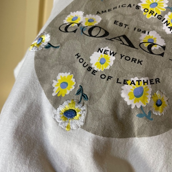 Coach White Sleeveless Top with Floral Design all cotton - Picture 5 of 9